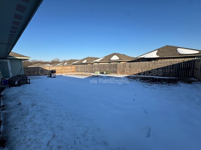 Photo - 928 Dusky Valley Ln