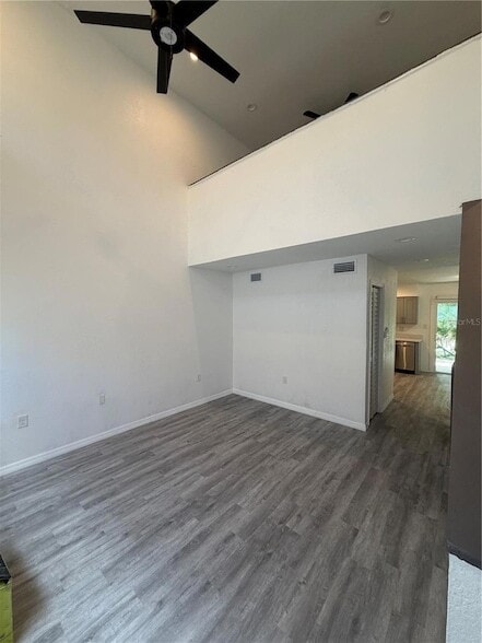 3924 Crayrich Cir