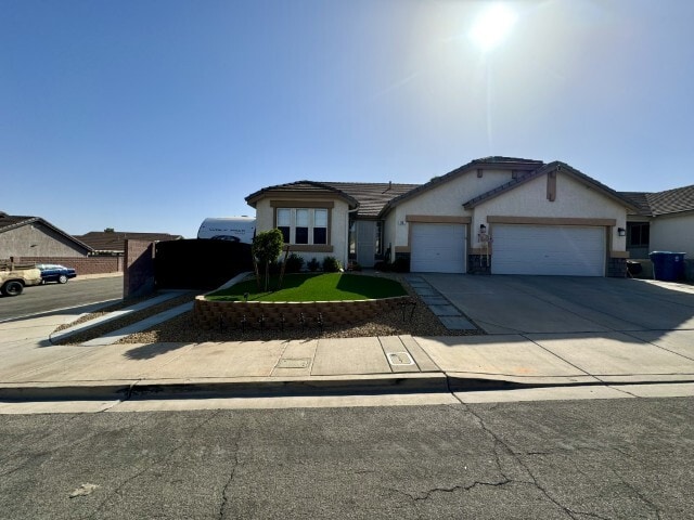 Building Photo - 96 Misty Rain St