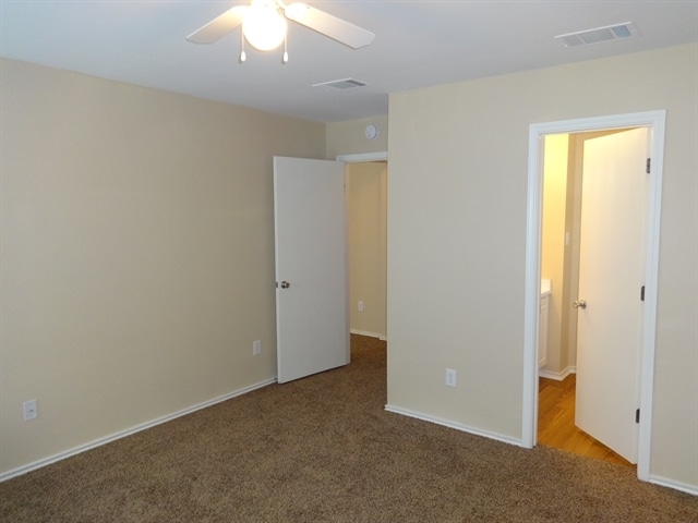 719 Lavaca Loop