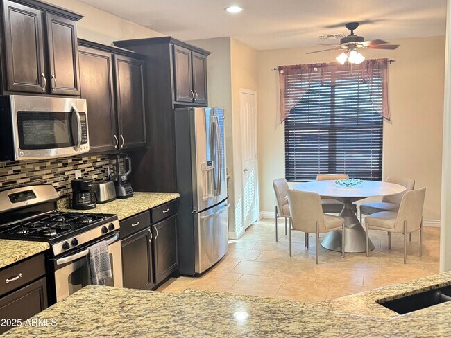 Photo - 18616 W Illini St