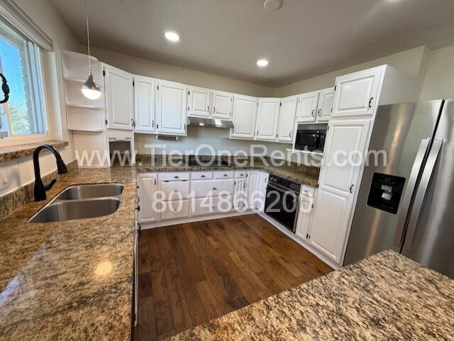 Photo - NO DEPOSIT option available for qualified renters!