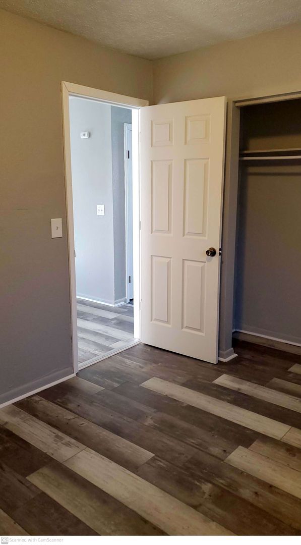 Photo - 1802-1804 Montgomery Ave Unidad 1802