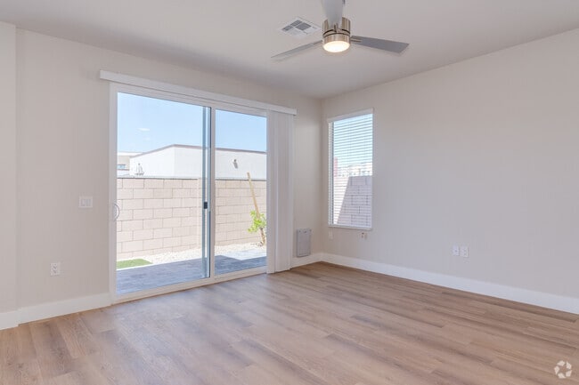 4BR, 2.5BA - 1,744SF - Living Room - Summerwell Peoria Place