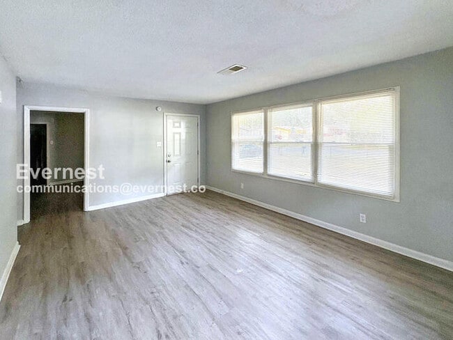 Photo - 5404 Bryant Blvd