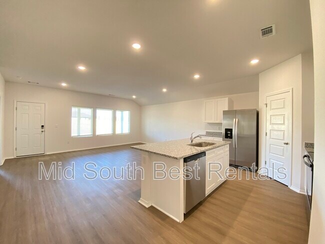 Photo - 36 Kelton Ln