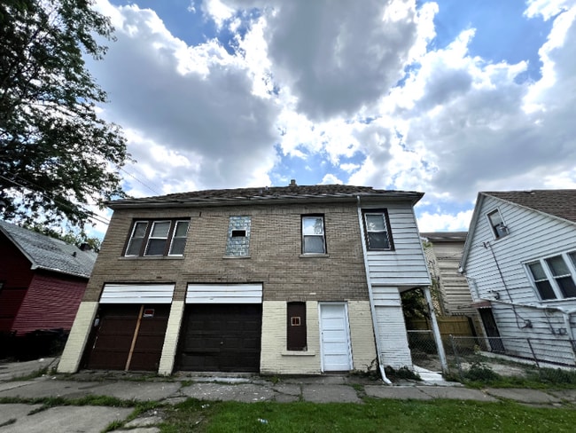 Building Photo - 8601 S Kingston Ave Rental