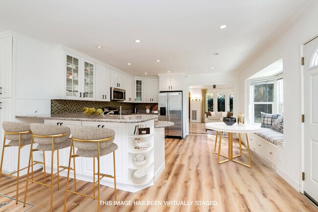 Kitchen virtually staged - 6630 Moore Dr