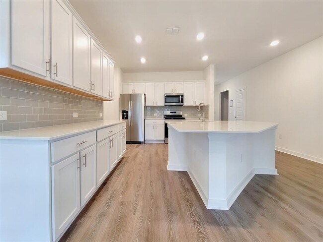 7501 Wheatgrass Path
