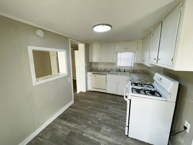 Photo - Spacious Home Featuring Two Living Areas!