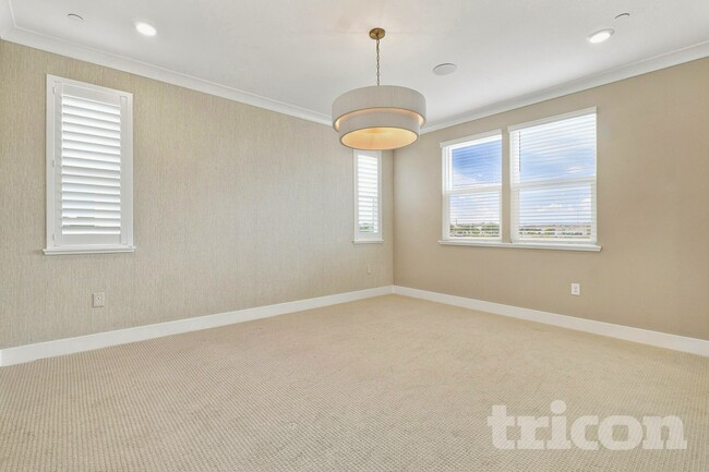 2066 Delta Vw Ave