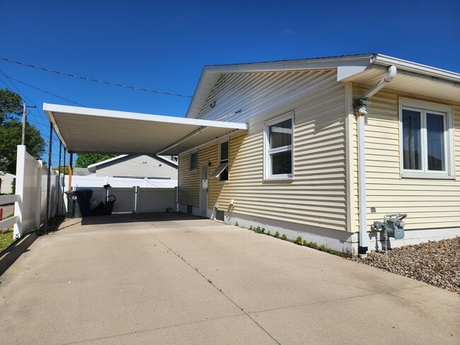 Photo - 506 Kimball Ave