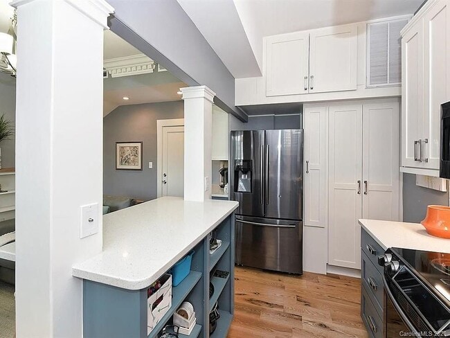 Photo - 2501 Roswell Ave