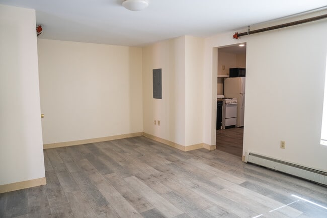 Living room 2 - 1267 Elm St Unit 6