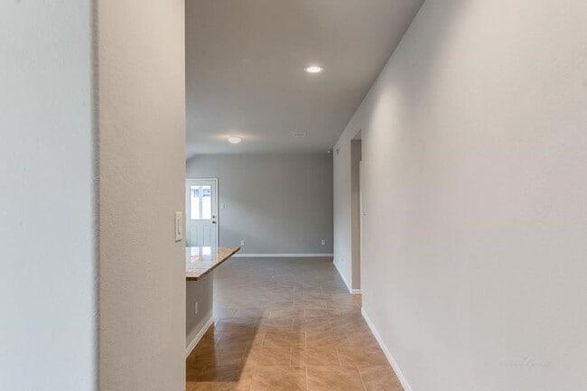 Photo - 29550 Patricias Wy