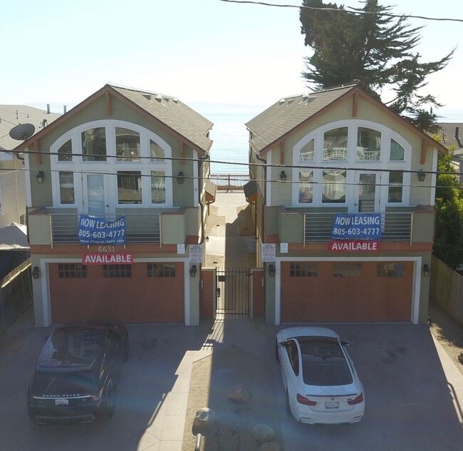 Building Photo - 6633 Del Playa Dr Unit 1 Rental