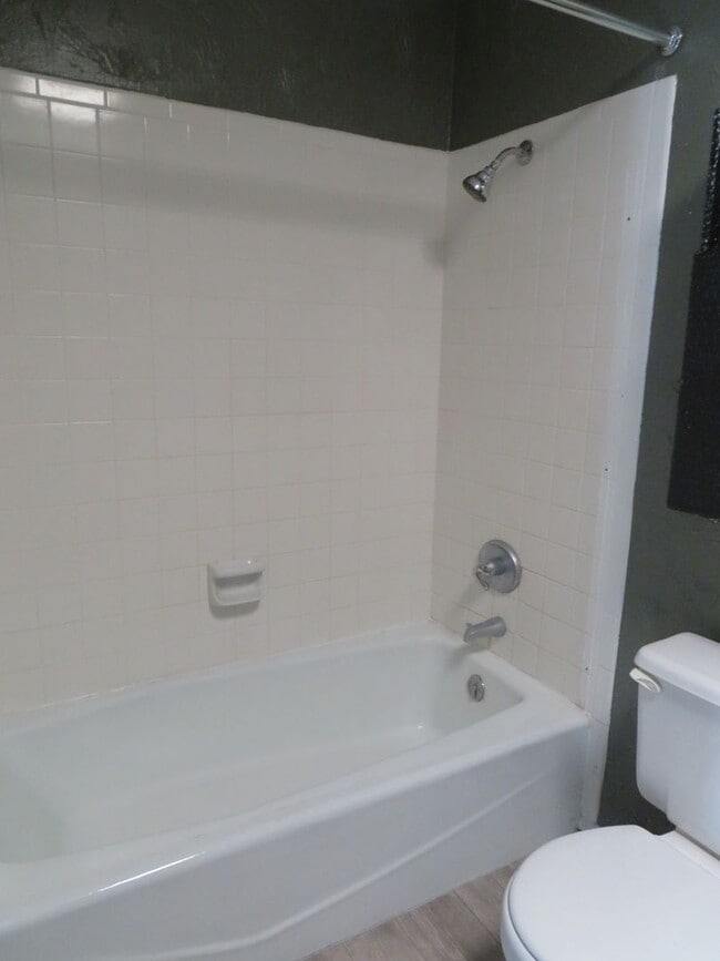 Photo - Clean 2 Bedroom, 2 Bath Town House for Rent