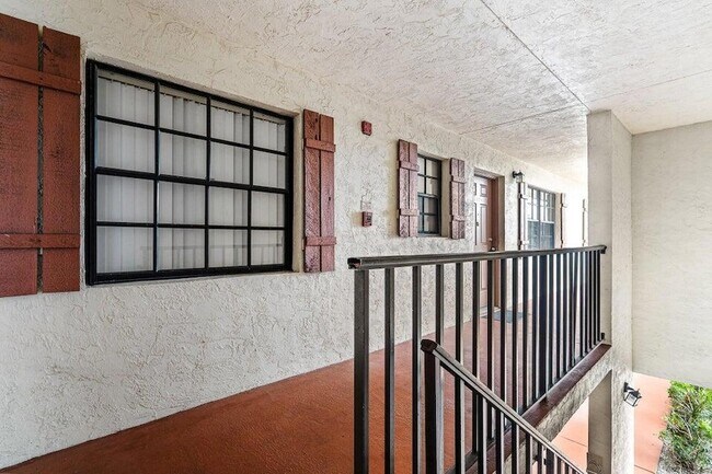 Photo - 4151 Oak Terrace Dr