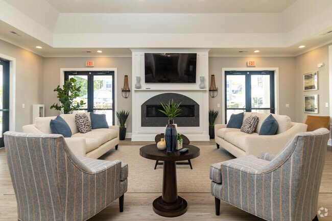 Clubhouse Lounge