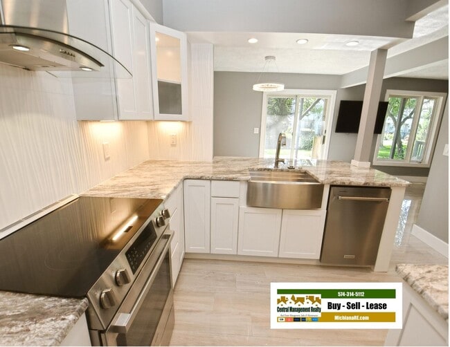 Building Photo - 18188 N Stoneridge Dr