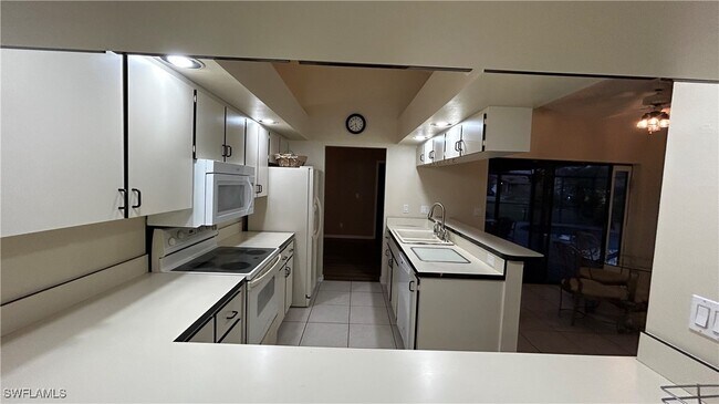 Photo - 254 David Ave