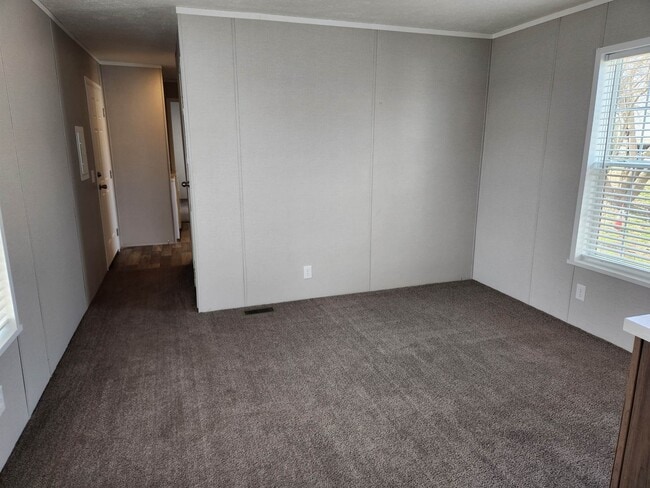 Photo - 2403 Birch St