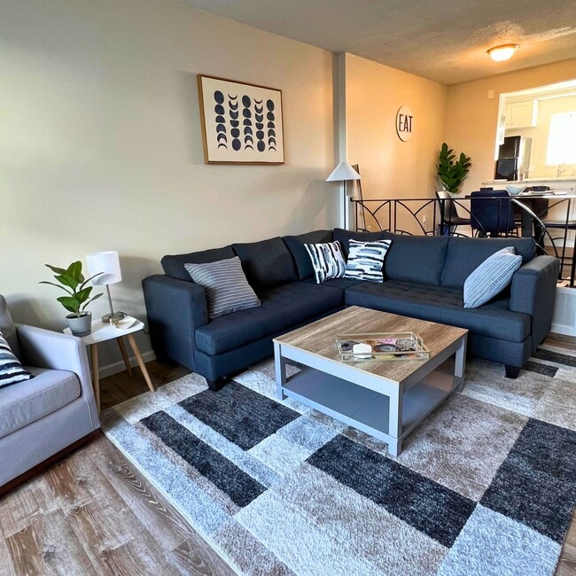 Photo - 311 E Henrietta Rd Unit #1