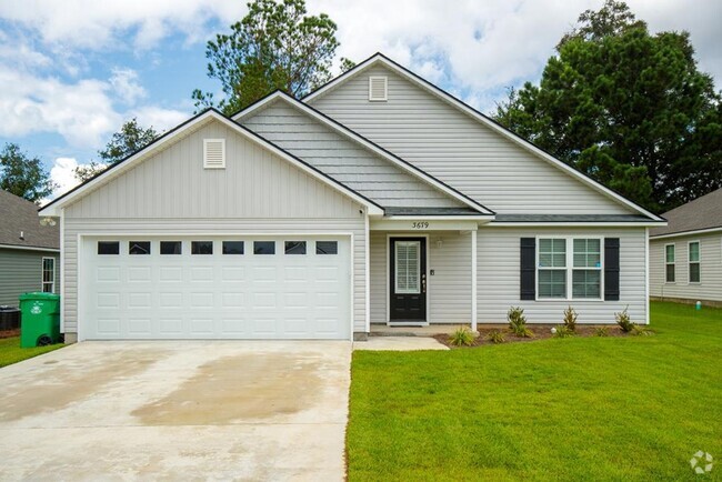 Building Photo - Contemporary 3BR/2.5BA Home with 2-Car Gar...