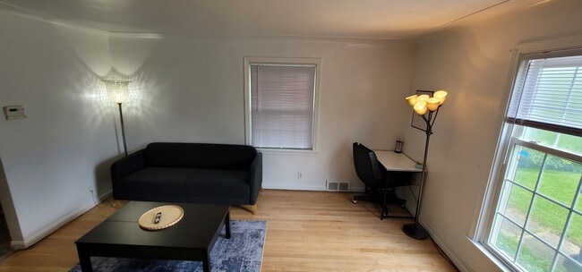 Photo - 1729 Sunnyside Dr