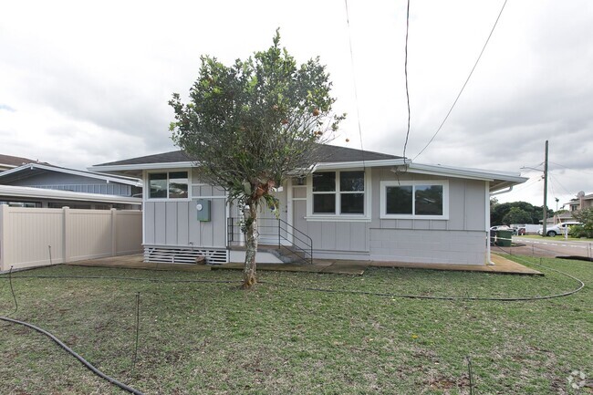 Building Photo - Single Family 3 Bedroom, 2 Bathroom Rental