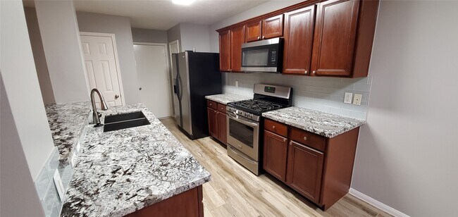 Photo - 5106 Prosperity Cir
