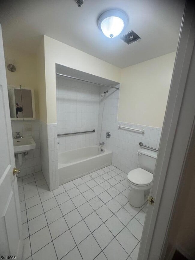 Photo - 620 1st Ave Unit 104