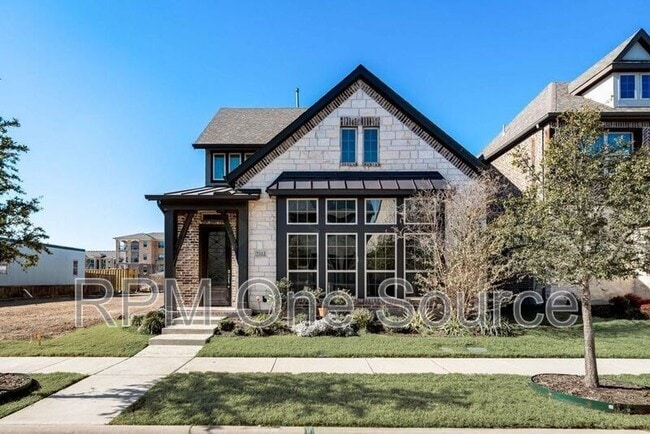 Building Photo - 7112 Royal View Dr