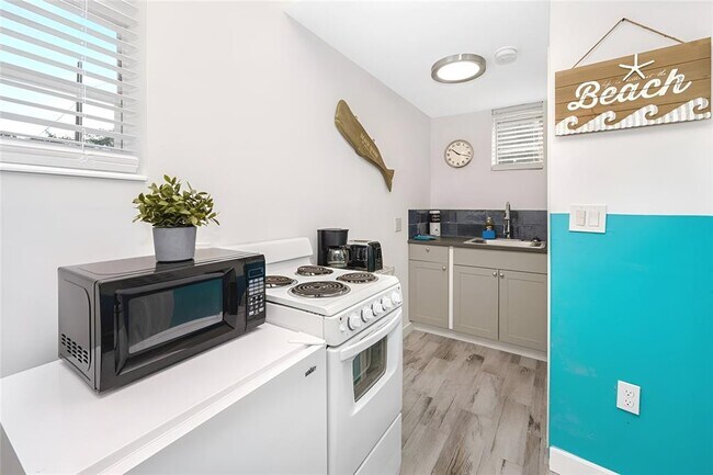 Photo - 1626 Fletcher St