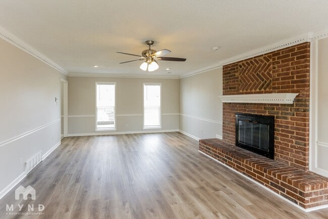 Photo - 4429 Richmond Oaks Dr