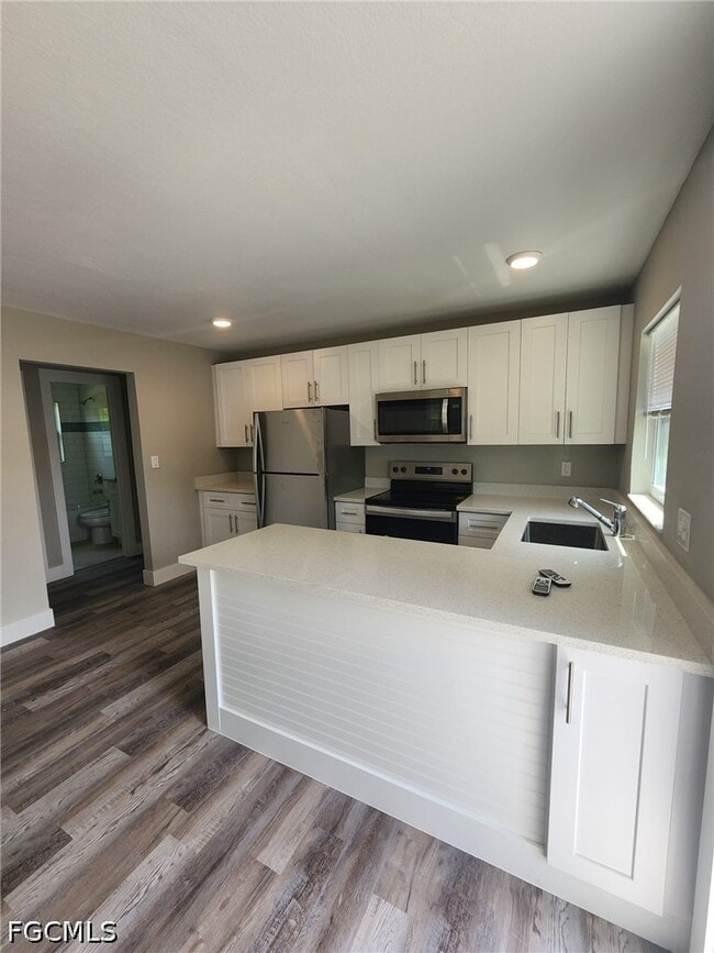 Photo - 1119 Sixth Way
