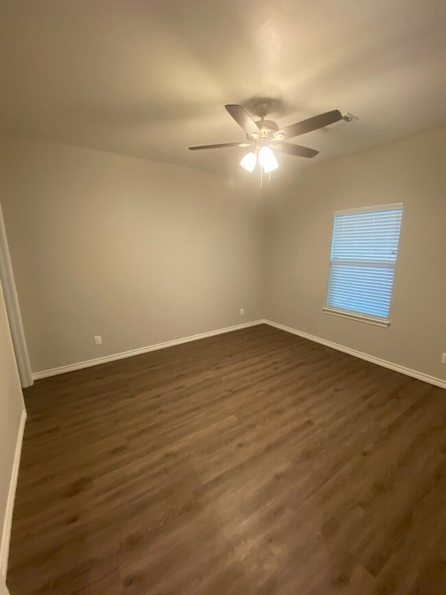 Photo - 604 Pecan Ct Unit 604