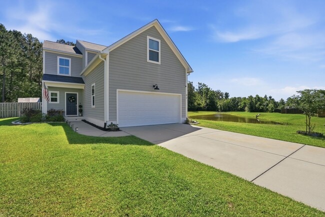 Photo - Magnolia Hill Home For Lease in Richmond Hill