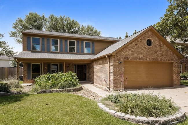 Building Photo - 1911 Brazos Crossing Dr Rental