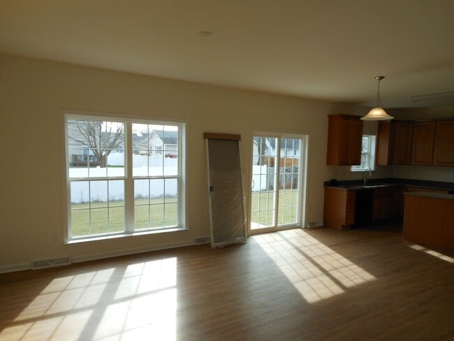 Photo - Dont miss out on this great home! Availabl...