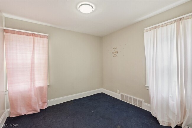 Photo - 515 E 143rd St Unit Downstairs