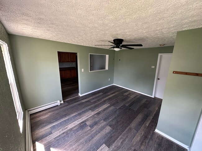 Building Photo - 140 Broadway Ave Unit 1 Rental