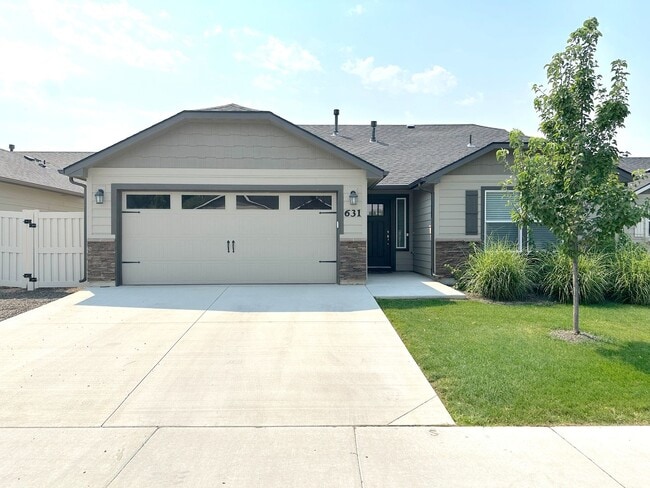 Building Photo - Newer 3-Bedroom in Middleton Rental