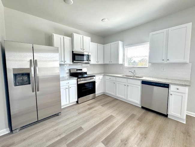 Photo - 11075 Suria Dr