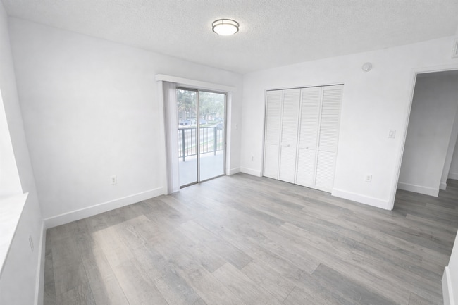 Photo - Casa Linda Apartments