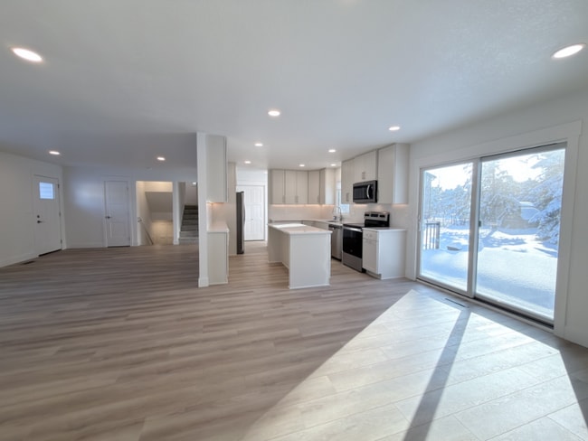 Photo - 55 Captain Marsh Dr