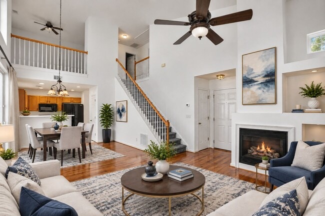 308 W Oaks Trail