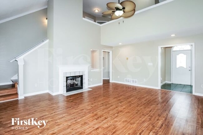 Photo - 10166 Green Moss Dr N