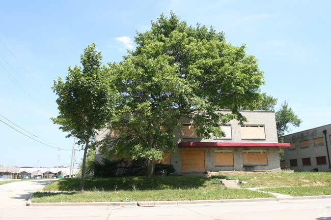 Photo - 6152 N 35th St