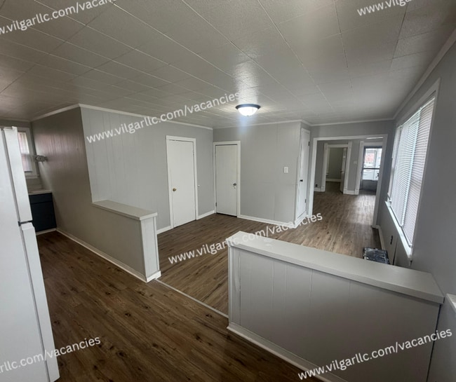 Photo - 1114 Pine St Unit Lower Apt- 1